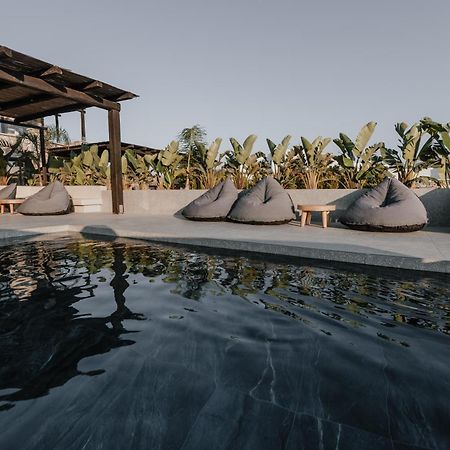 Onym Curated Villas ปลากา ภายนอก รูปภาพ