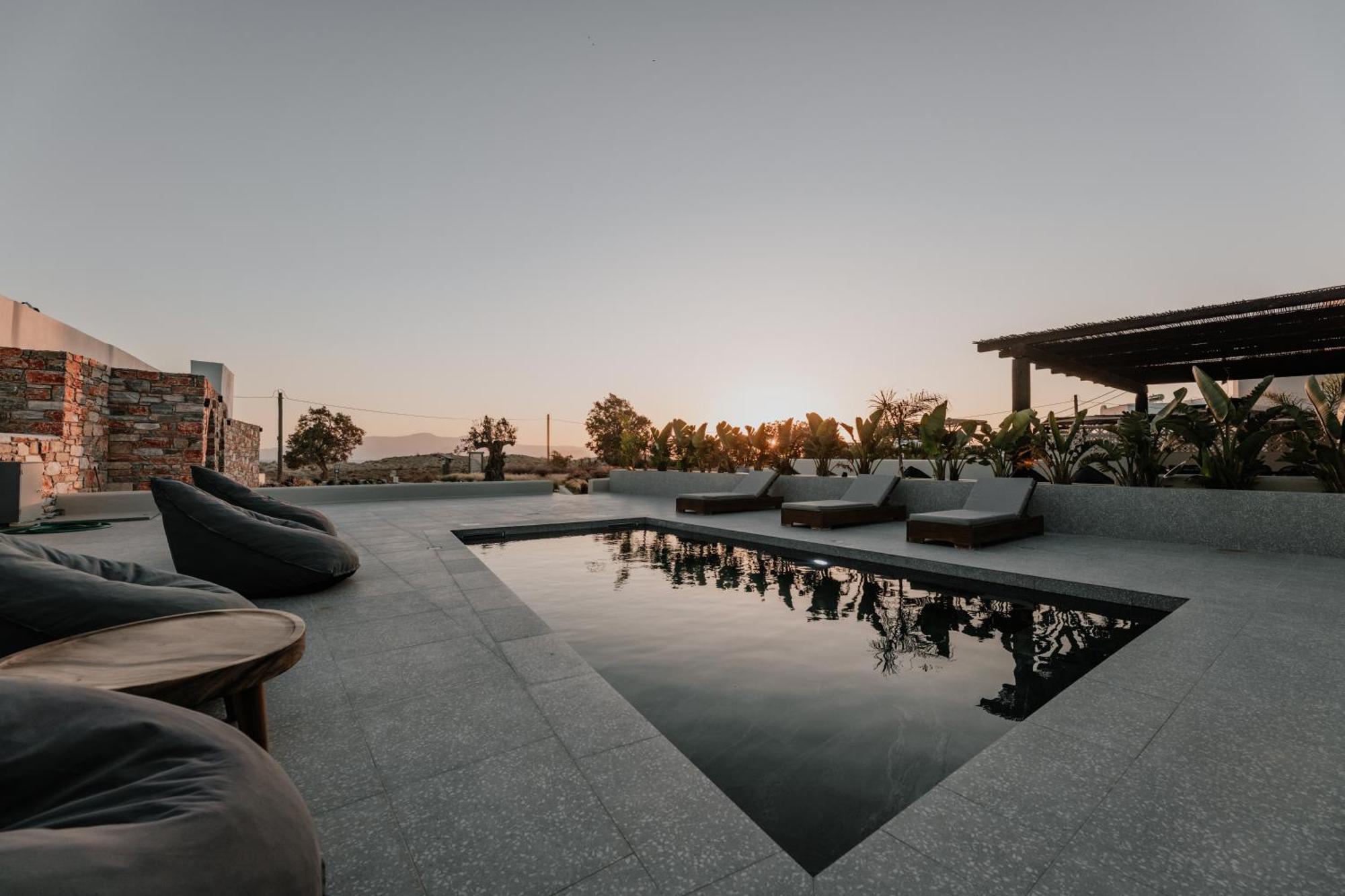 Onym Curated Villas ปลากา ภายนอก รูปภาพ