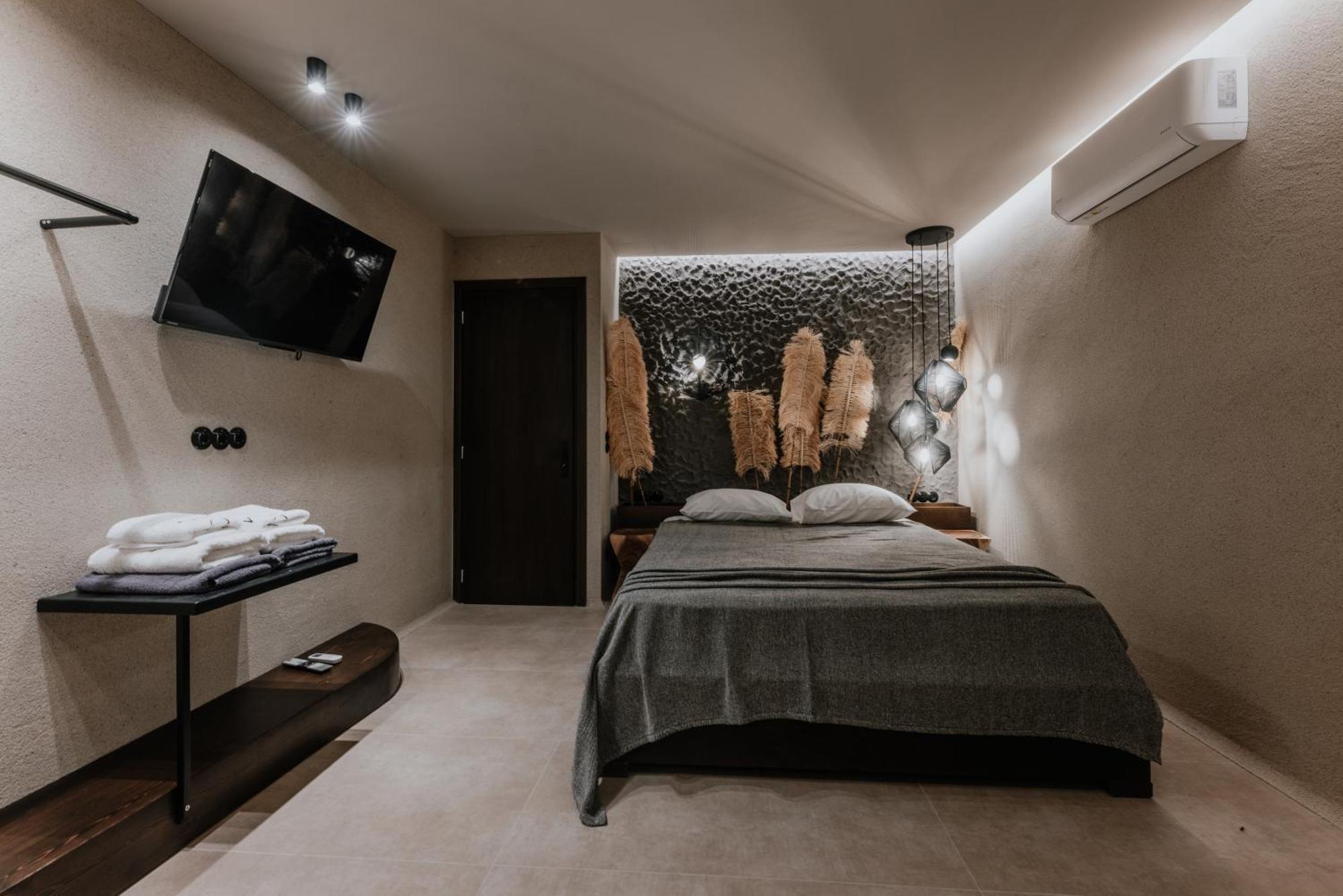 Onym Curated Villas ปลากา ภายนอก รูปภาพ
